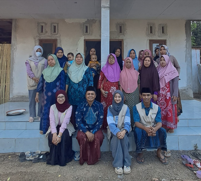 Perkuat Pemberdayaan UMKM, Mahasiswa KKN UIN Sunan Kalijaga Hadiri Halaqah Mingguan (HALMI) Nasabah BWM Al-Falah